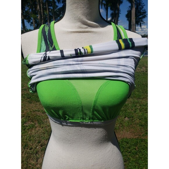 Nike Fit Dry Women Racer Back Tank Top Medium Green Top Activewear Athletic NICE - Picture 5 of 11